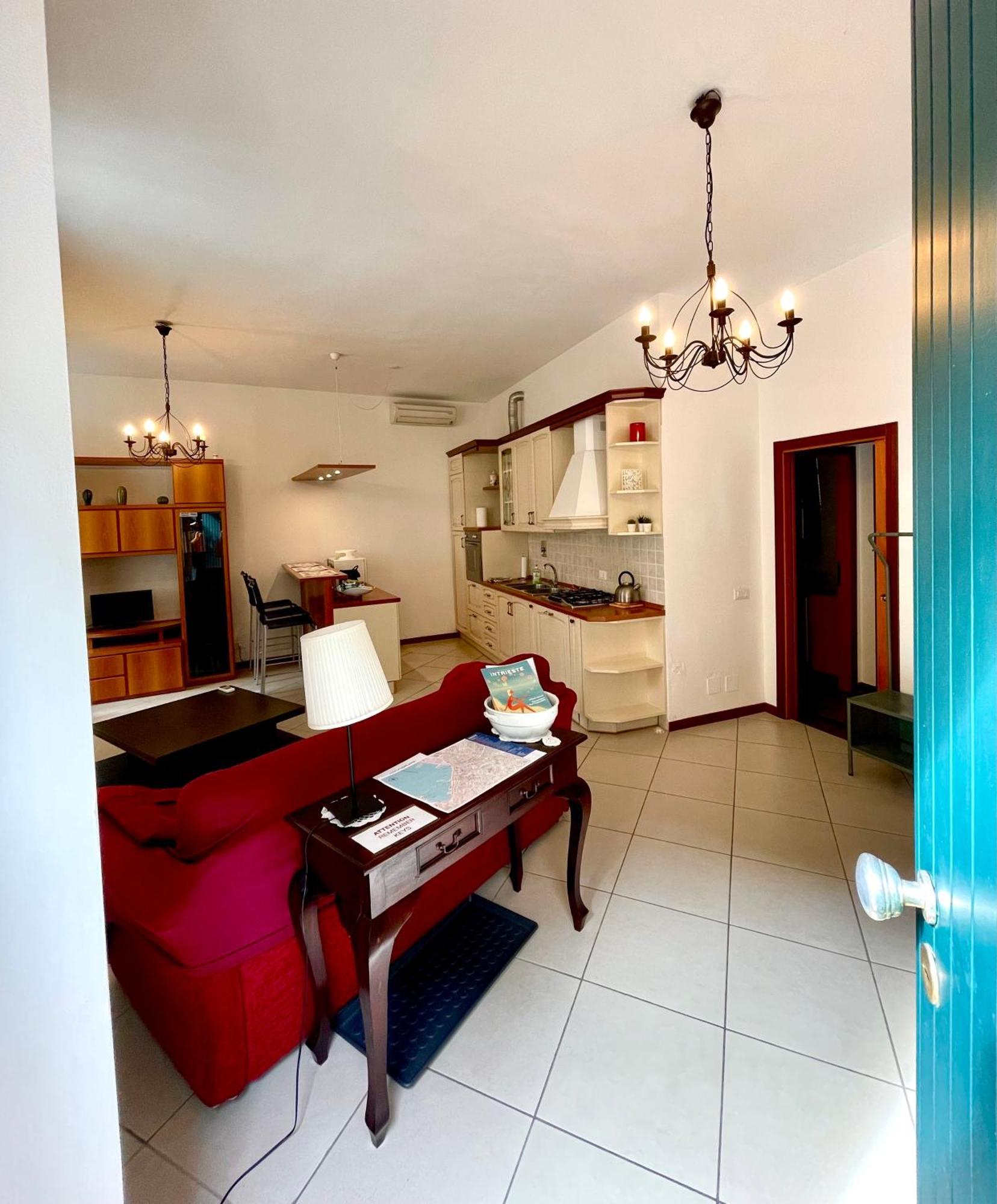 Trionfo Your Home In Trieste Business And Holiday Stays エクステリア 写真